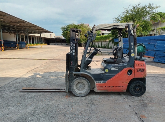 Used Forklift Toyota 32-8FG20, Gasoline/LPG Forklift, Load Capacity 2 Tons, Mast Height 3 M | No. 9269