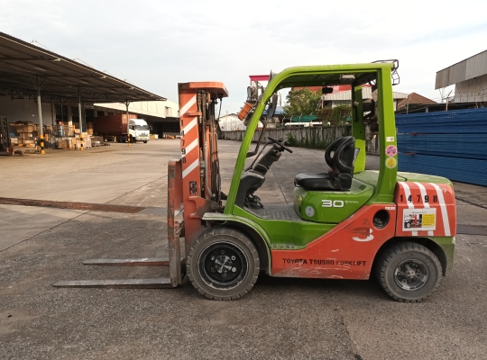 Used Forklift Toyota 62-8FD30, Diesel Forklift, Load Capacity 3 Tons, Mast Height 4 M | No. 14798