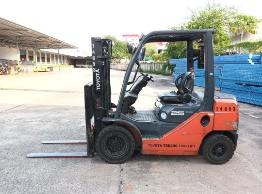 Used Forklift Toyota 62-8FD25, Diesel Forklift, Load Capacity 2.5 Tons, Mast Height 3 M | No. 14653