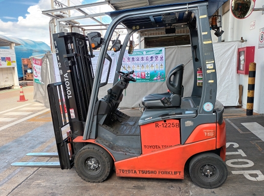 รถโฟล์คลิฟท์ไฟฟ้ามือสอง Toyota 8FBN15 ยกได้ 1.5 ตัน เสาสูง 3 เมตร | No 15129