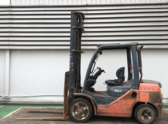 Used Forklift Toyota 62-8FD30, Diesel Forklift, Load Capacity 3 Tons, Mast Height 5 M | No. 14764