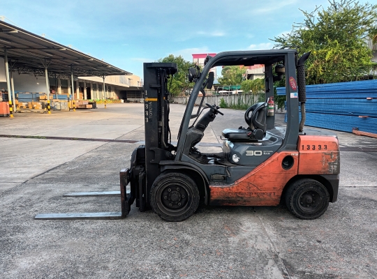 รถโฟล์คลิฟท์ดีเซลมือสอง Toyota 62-8FD30 ยกได้ 3 ตัน เสาสูง 4 เมตร | No 13333