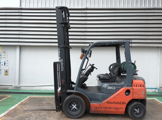 Used Forklift Toyota 32-8FG20, Gasoline/LPG Forklift, Load Capacity 2 Tons, Mast Height 5 M | No. 12783