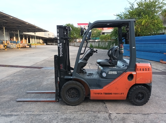 Used Forklift Toyota 62-8FD25, Diesel Forklift, Load Capacity 2.5 Tons, Mast Height 3 M | No. 14652